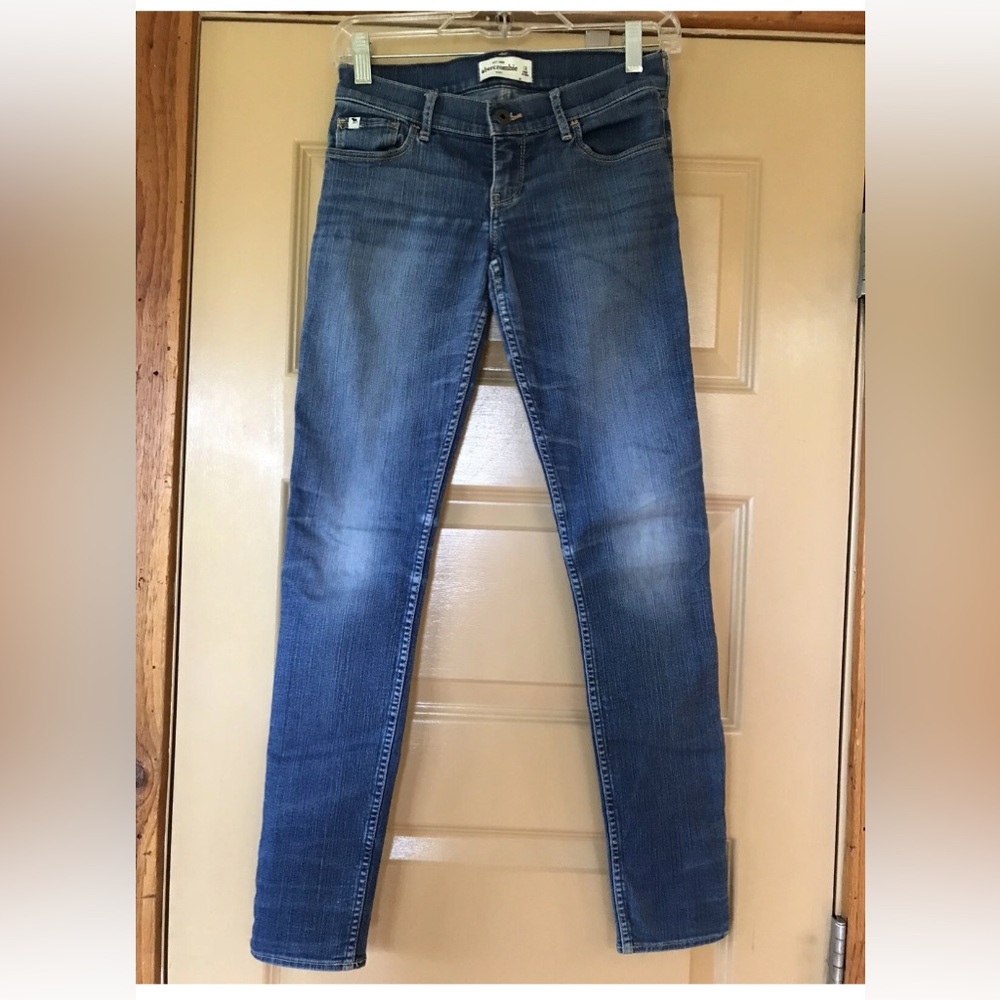 Girls Abercrombie Blue skinny leg Jeans size 16